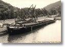 WILHELM DROSTE nach der Taufe beim Laden im Hafen Bodenwerder-Kemnade 