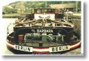BARBARA w�hrend der Ausr�stung im Hafen 