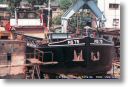 MS 75 am 06.06.1996 auf der Helling der Meidericher Schiffswerft in Duisburg